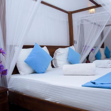 The Ceylon Lazy Lagoon Mirissa Exterior foto