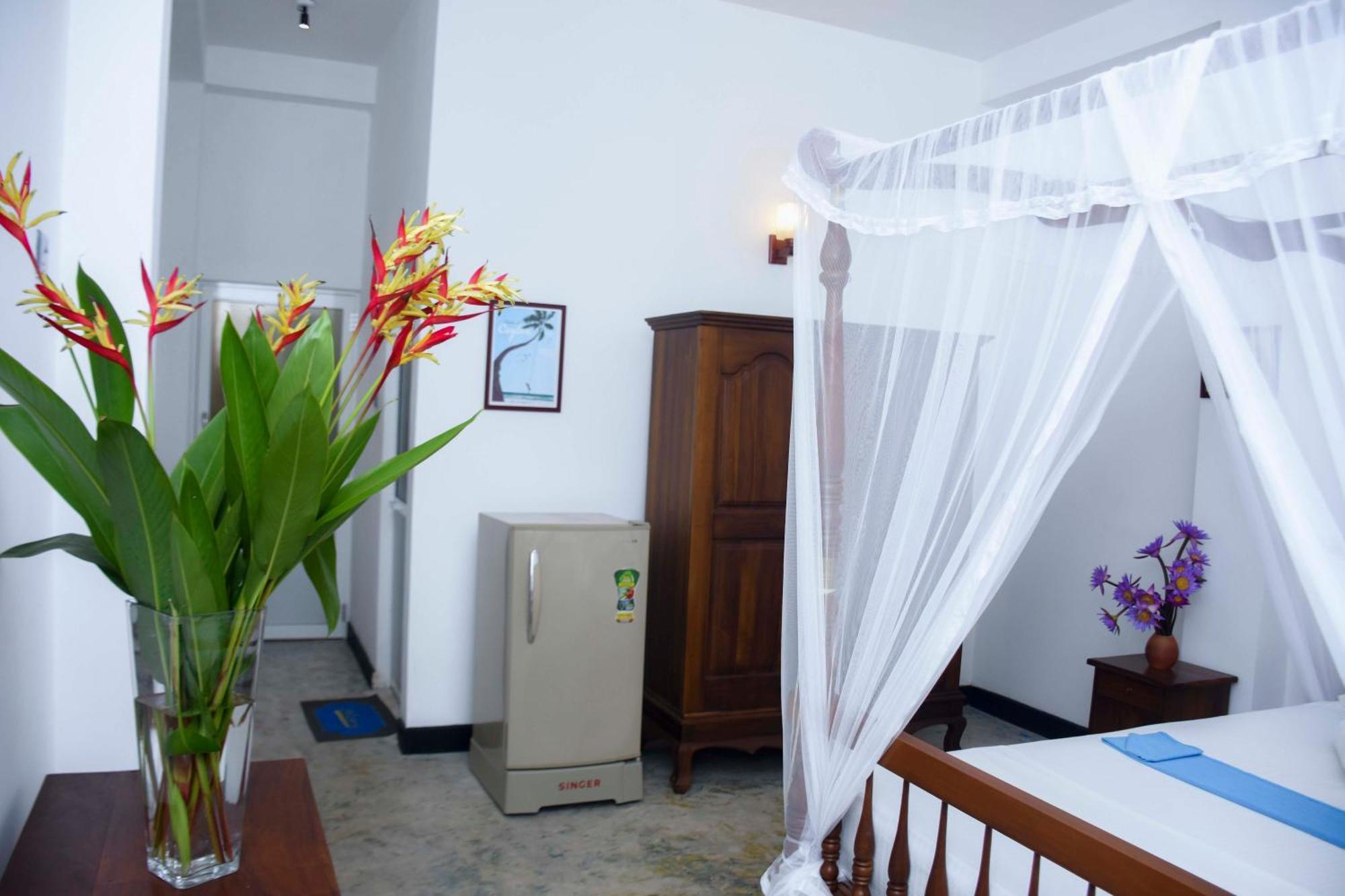 The Ceylon Lazy Lagoon Mirissa Exterior foto